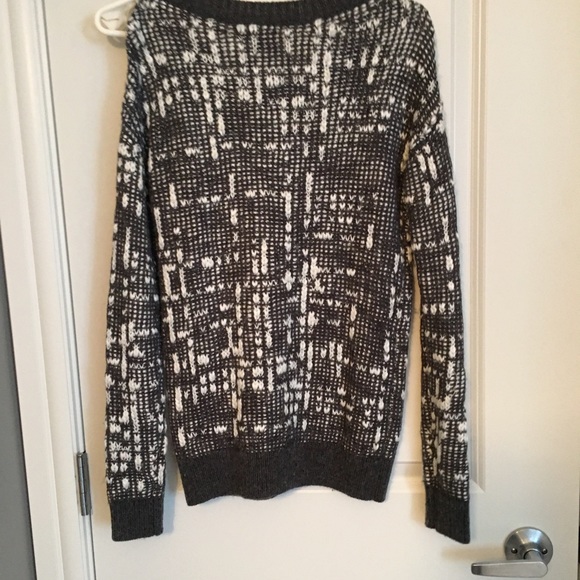 2 for $15. RW&Co knit sweater, open shoulder tie with ribbon. - Picture 2 of 4